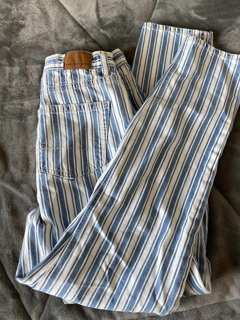American Eagle Outfitters Jeans - Image 2
