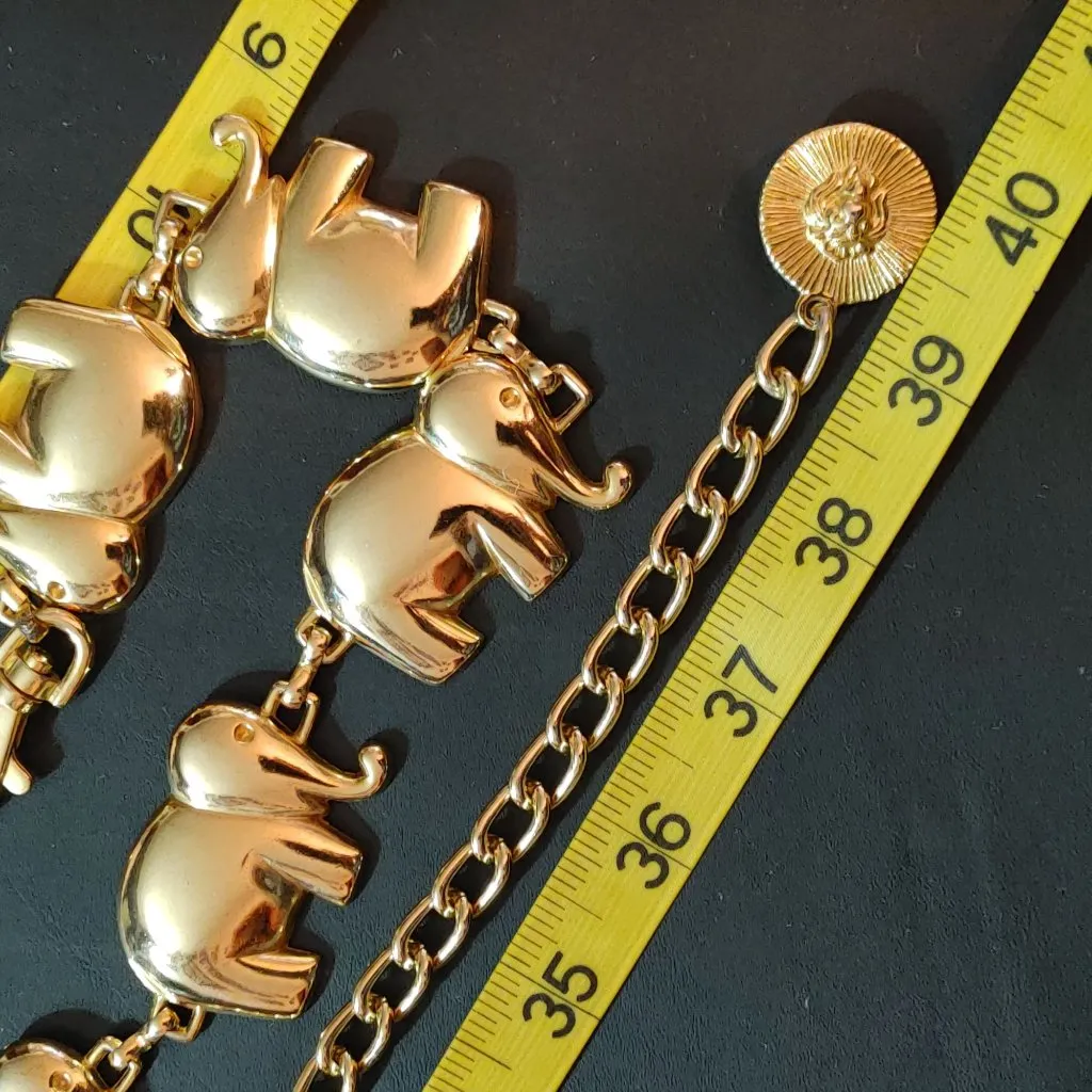 Belt Gold Elephant Link Chain Lion of Venice Medallion Clasp Vintage 36 Inches - Image 5