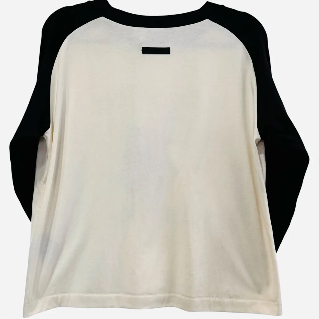 NWT FEAR OF GOD ESSENTIALS
Baseball Tee Shirt Cream / Black Unisex Medium - Image 5