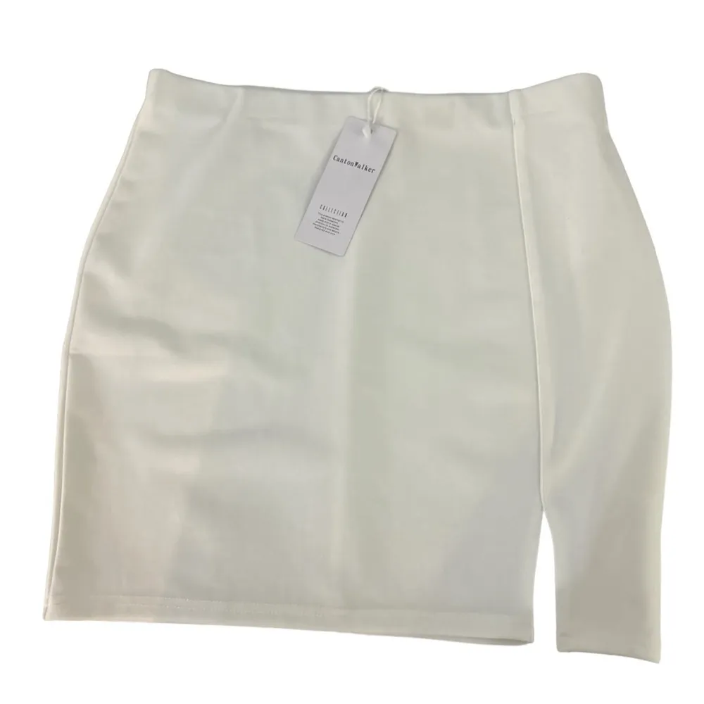 Cantonwalker Women's white miniskirt size med‎ - Image 7