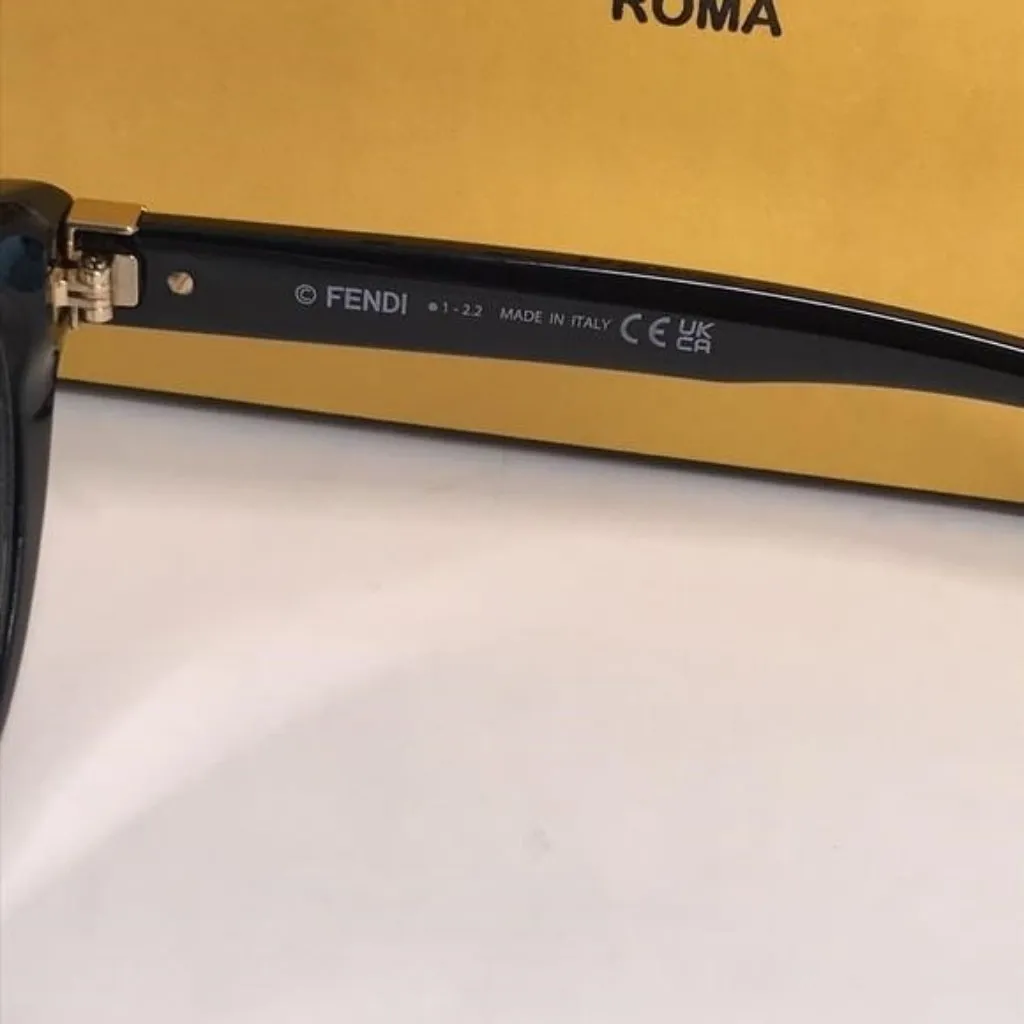 NEW Authentic Fendi FE50020I 001 Cat-Eye Eyeglasses – Shiny Black - Image 8