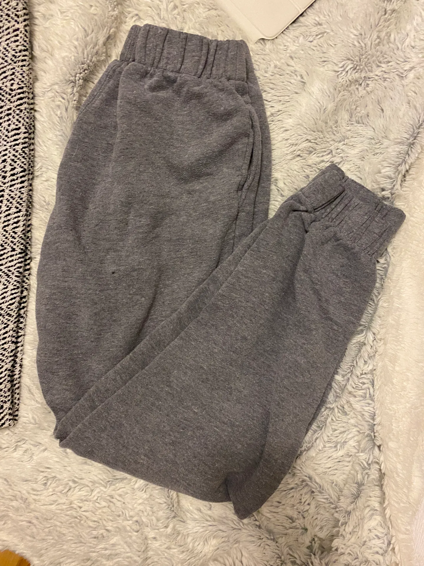Hollister Gray Sweatpants - Image 3
