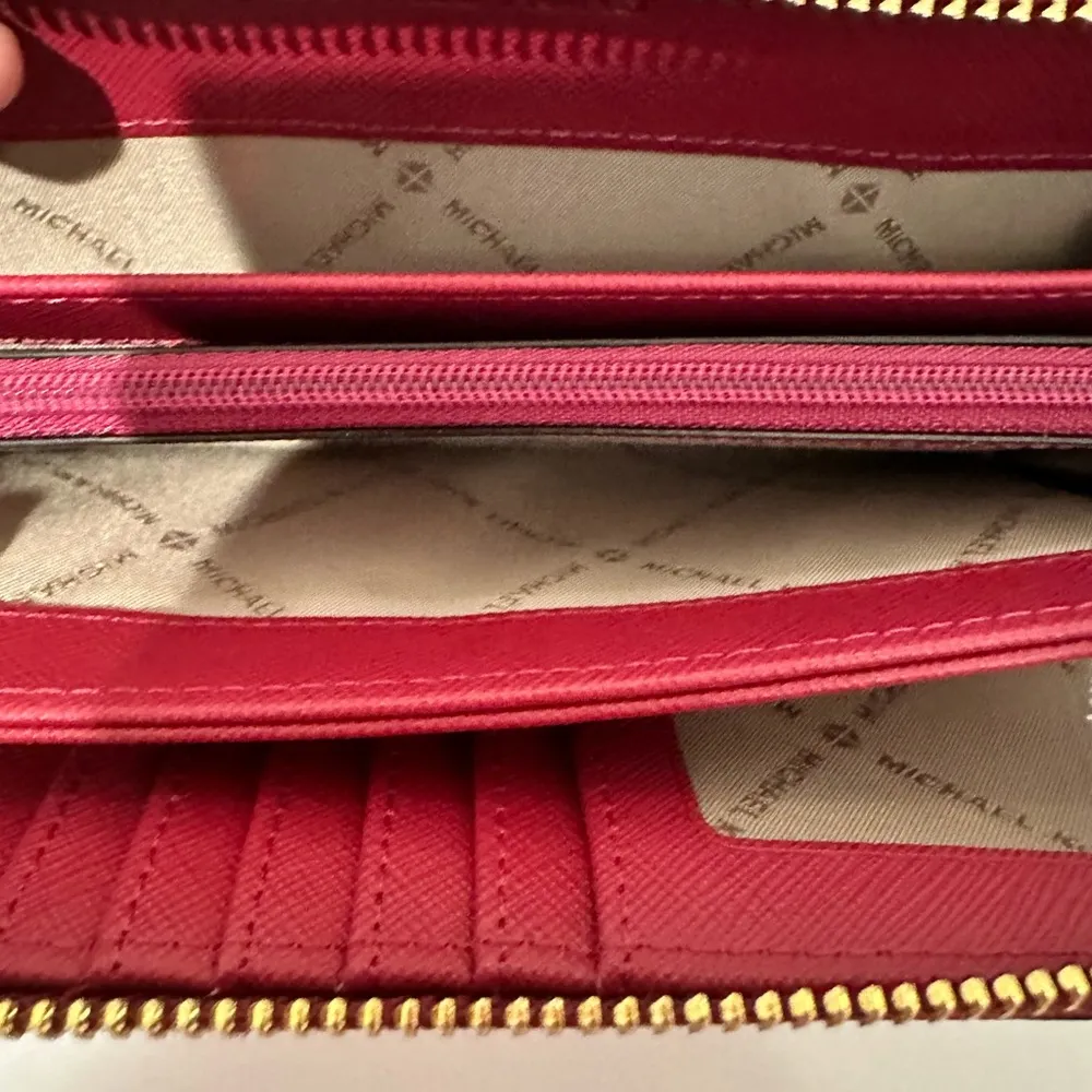 Michael Kors Berry Pink Center Stripe Large Continental Leather Wallet Wristlet - Image 6