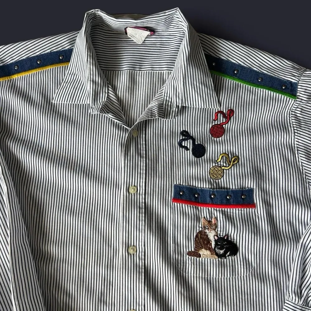 Vintage 90s Cat Lover Striped Button - Image 5