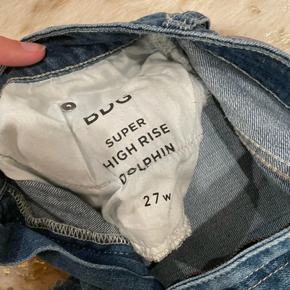 BDG super high rise dolphin Jean shorts - Image 2