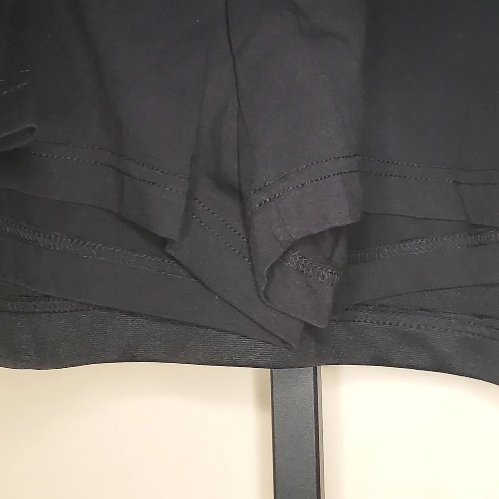 Silverwear Skort Leisure Black Blue Stripe Small - Image 3