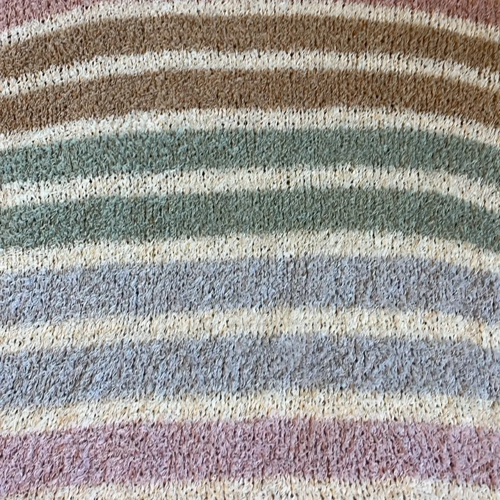 Show me your MuMU Flurry Powder Stripe Knit Sweater Size Small - Image 3