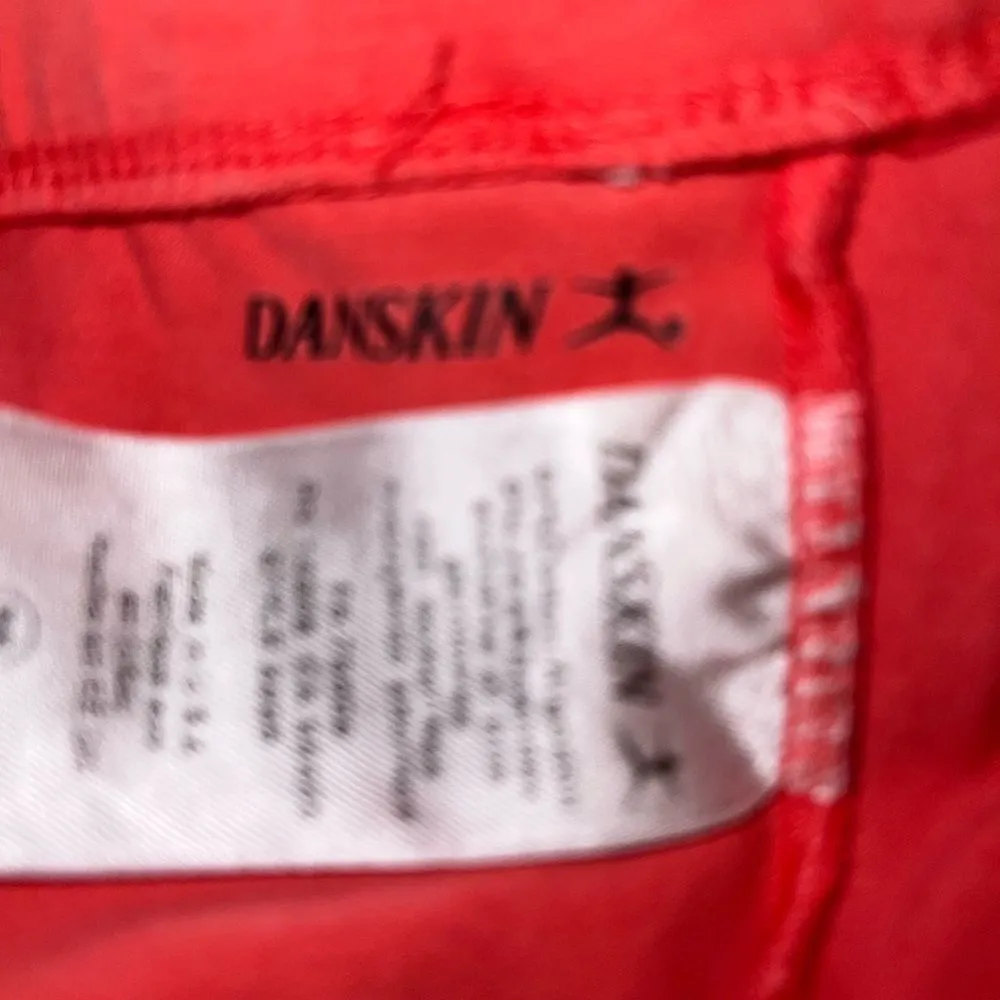 Danskin orange capris leggings. - Image 7