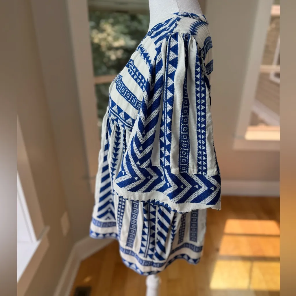 Old Navy Cobalt Blue White Embroidered Cotton Loose Fit Flare Sleeve Top Sz XL - Image 4