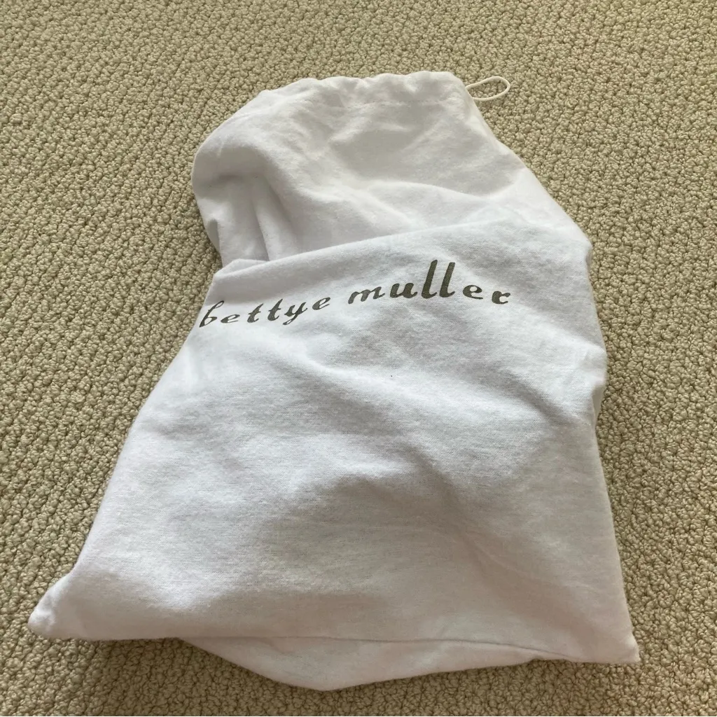 Bettye Muller Purple Embroidered Flowers Women's High Heels Size 7.5 Shoes EUC - Image 12