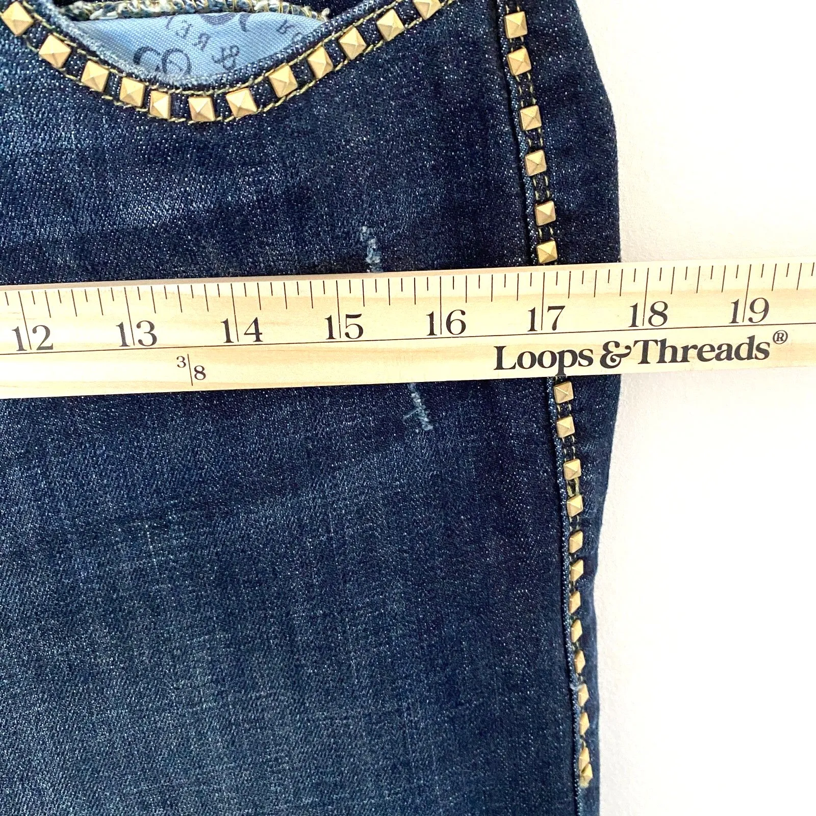 Rock & Republic Kasandra Y2K Dark Wash Bootcut Jeans Gold Studs Distressed Sz 10 - Image 6