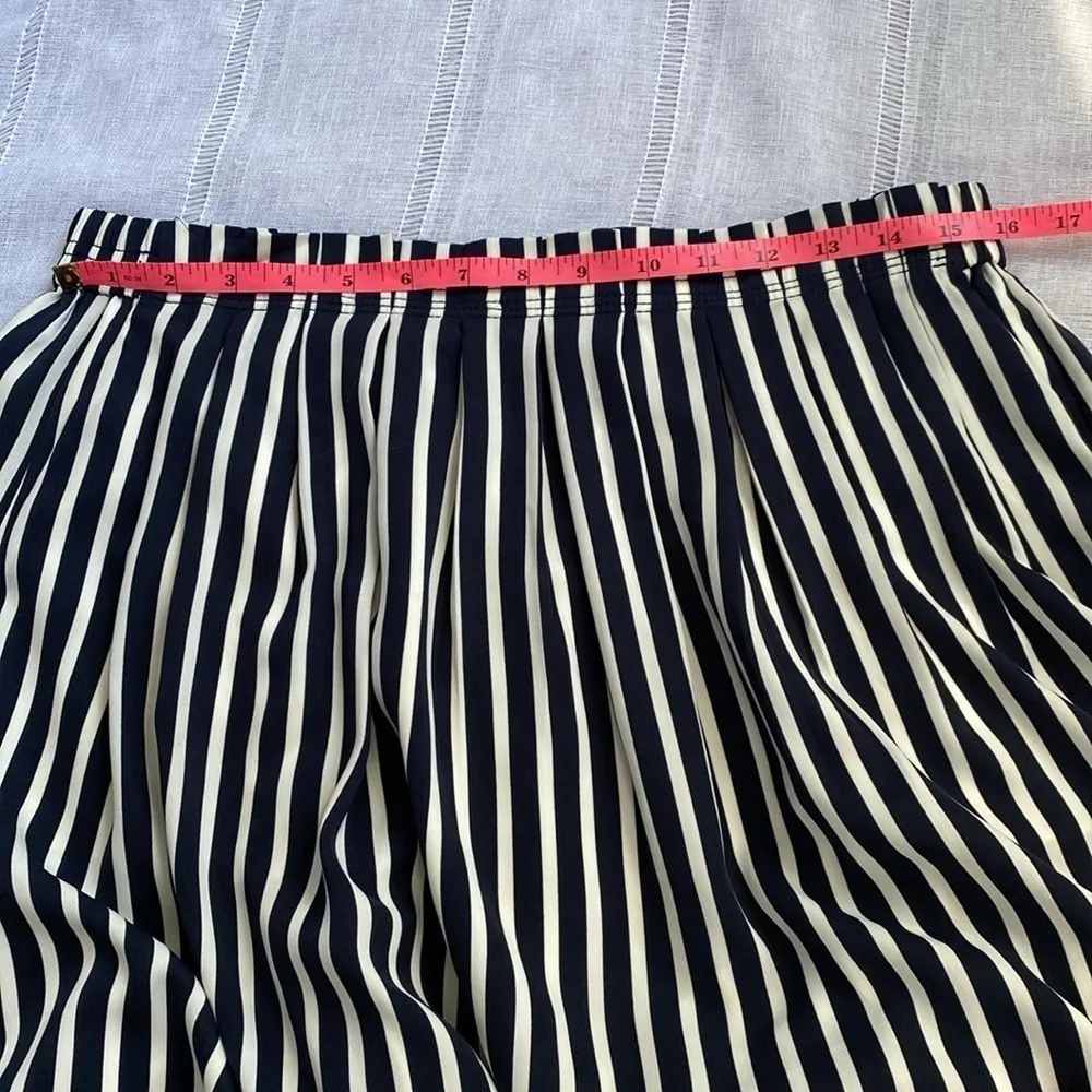 J. Crew Factory navy and white stripped skirt. Blue Size 12 - Image 8