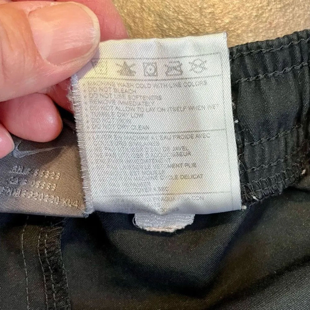 Nike Black White Athletic Pull-on Elastic Shorts Small - Image 7