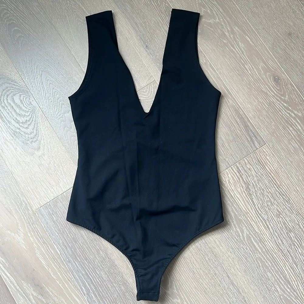 Free People Black V Neck Bodysuit - Image 3