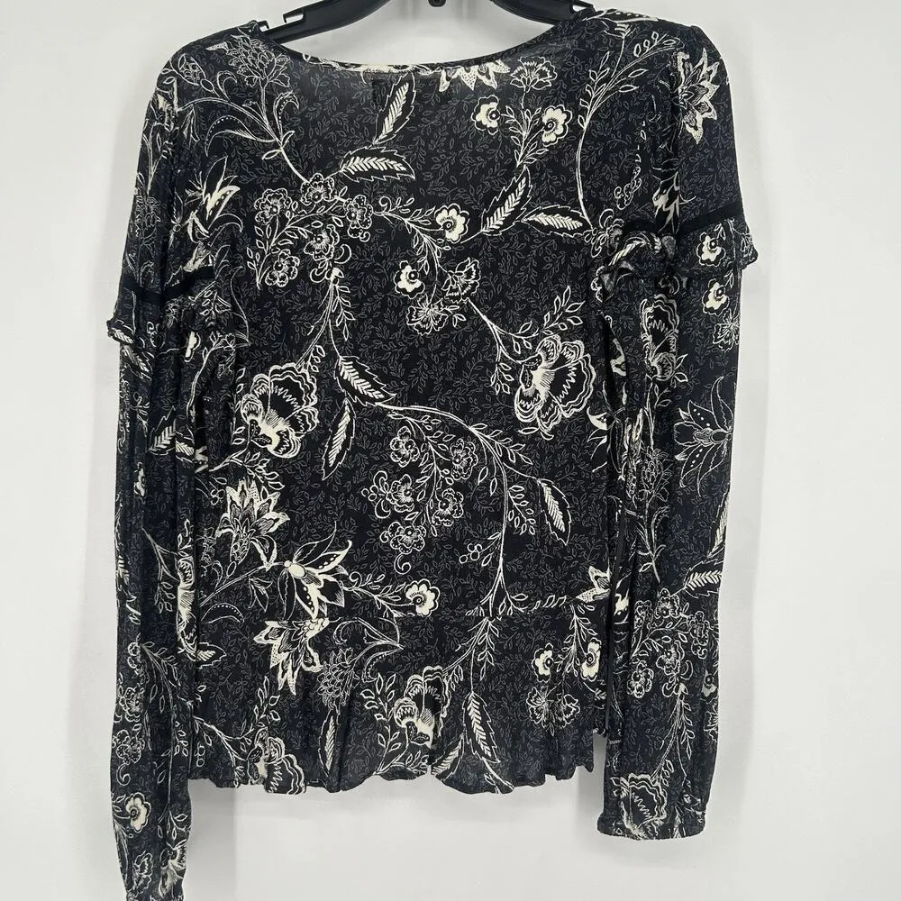 BOG Band Of Gypsies Boho Floral Y2K Top Black White Long Sleeve Lace Siz… - Image 6