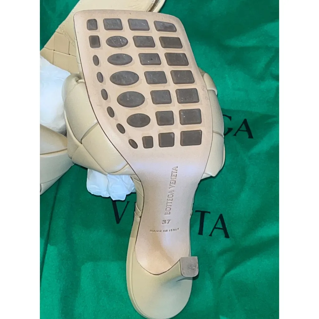 Bottega Veneta The Lido Sandals in Cane Sugar 37 7 Womens Leather High Heels - Image 9