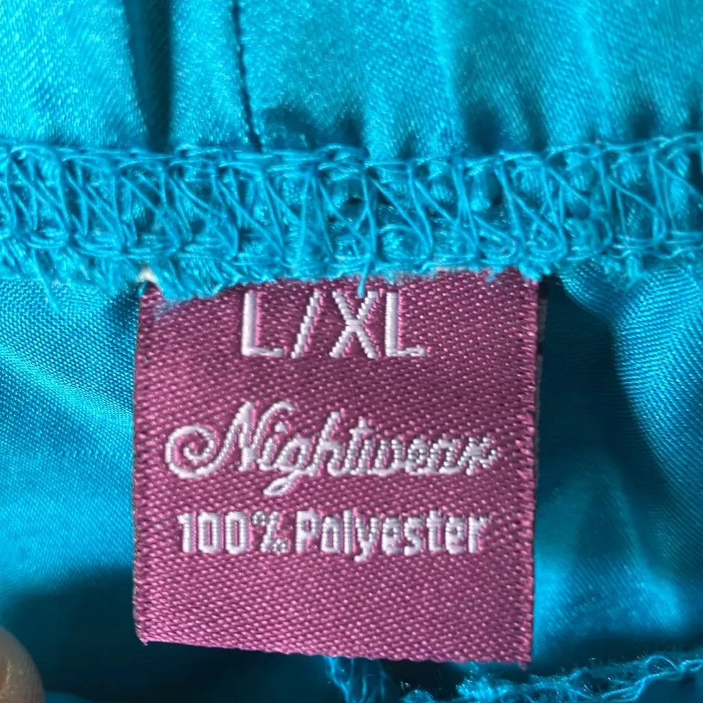 FINAL MARKDOWN Elegant Satin Sleepwear Set l/xl Size undefined - Image 2