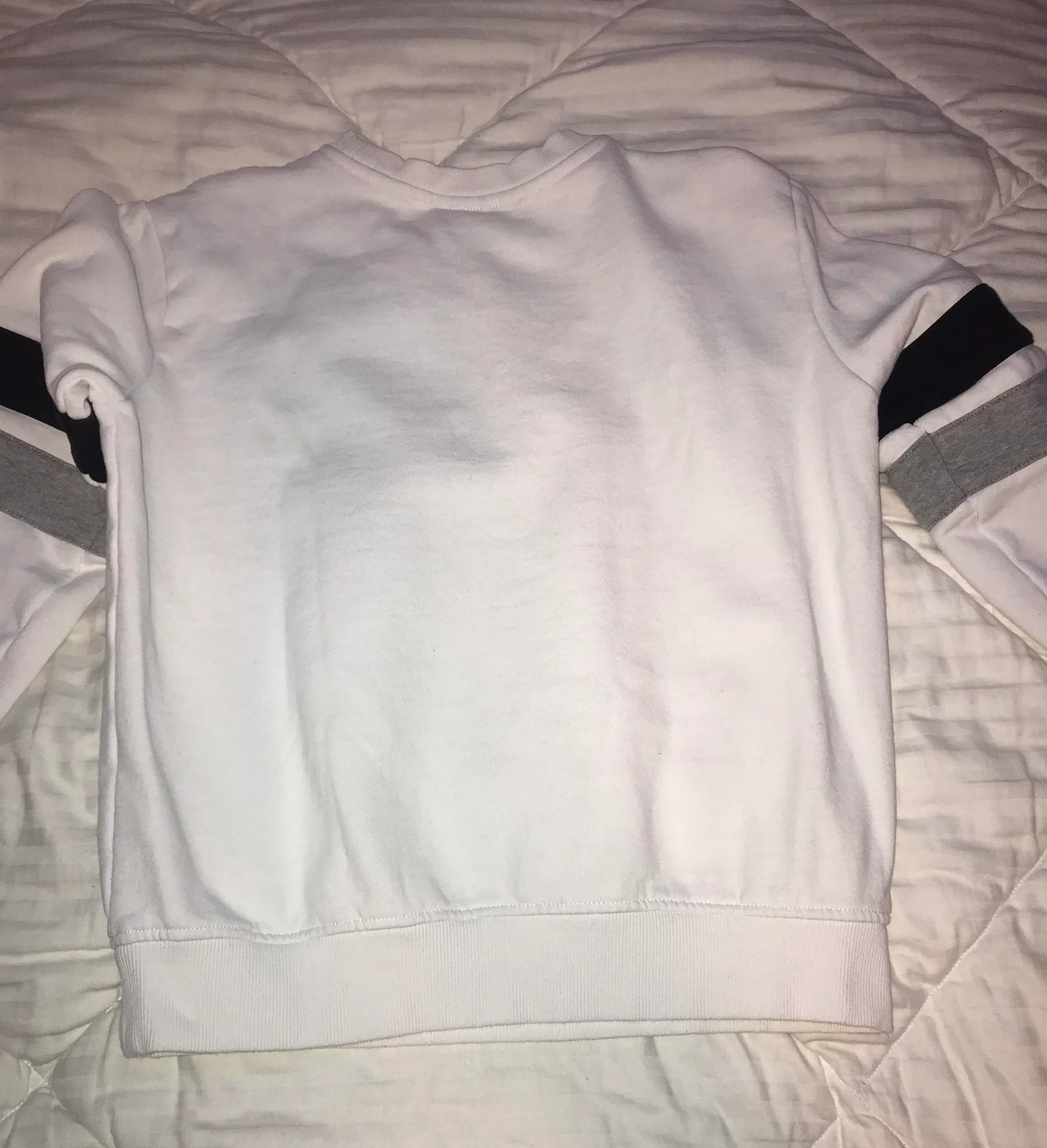 FILA Crew Neck Sweatshirt - Image 2