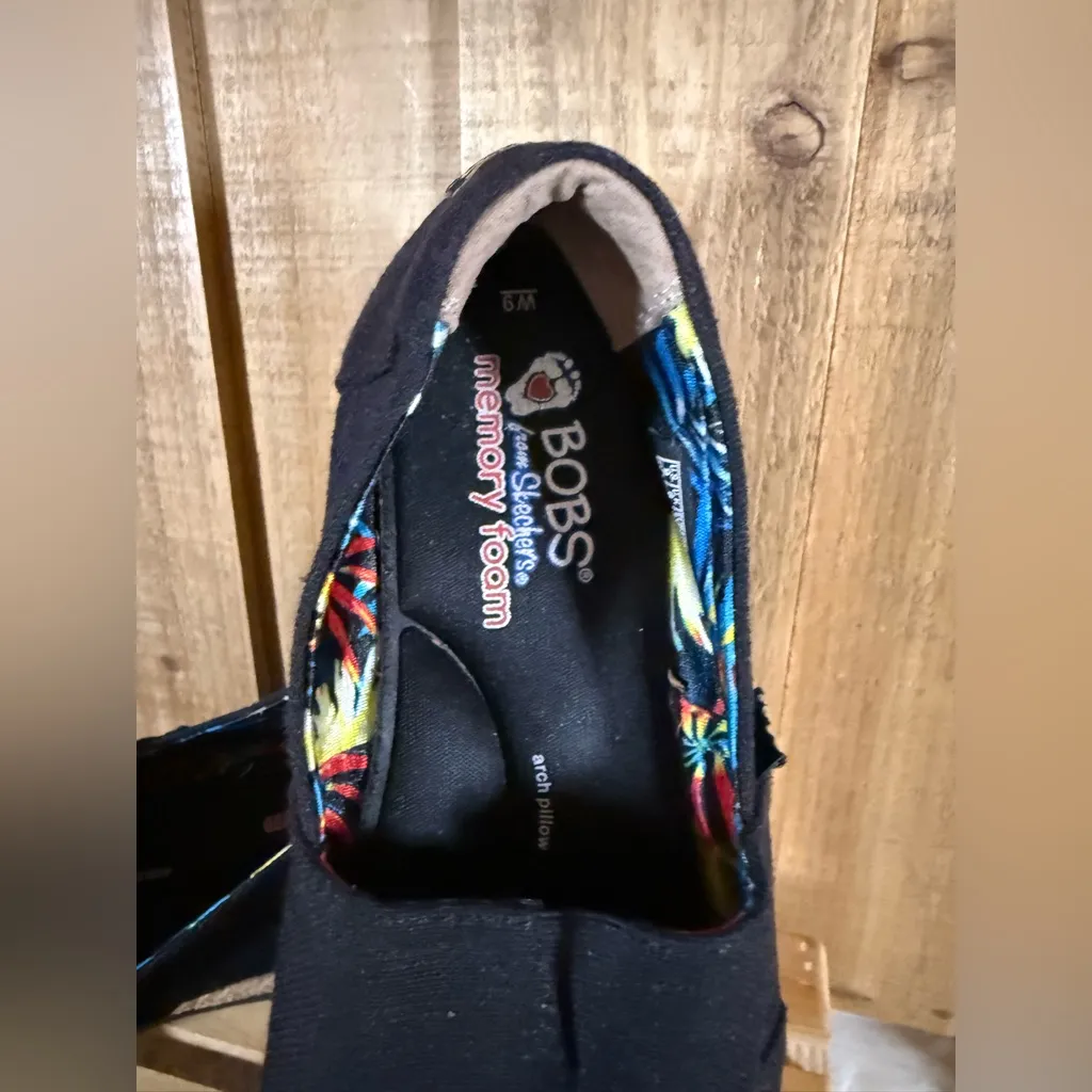 Bobs By Skechers Wedge Slip On Canvas Shoes Memory Foam Arch Pillow Black Sz 9W - Image 2