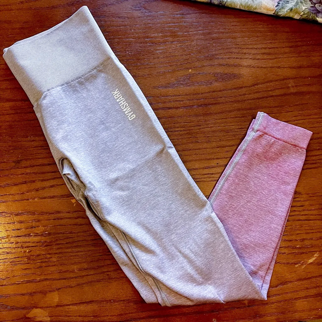 GYMSHARK Adapt Ombre Seamless legging - Light Grey Marl/Pink (Small) - Image 2