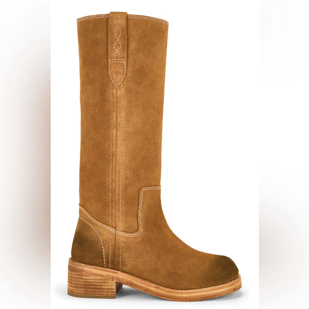 NWOB Free People Blaze Suede Pull On Boot in Toffee Suede - Image 3