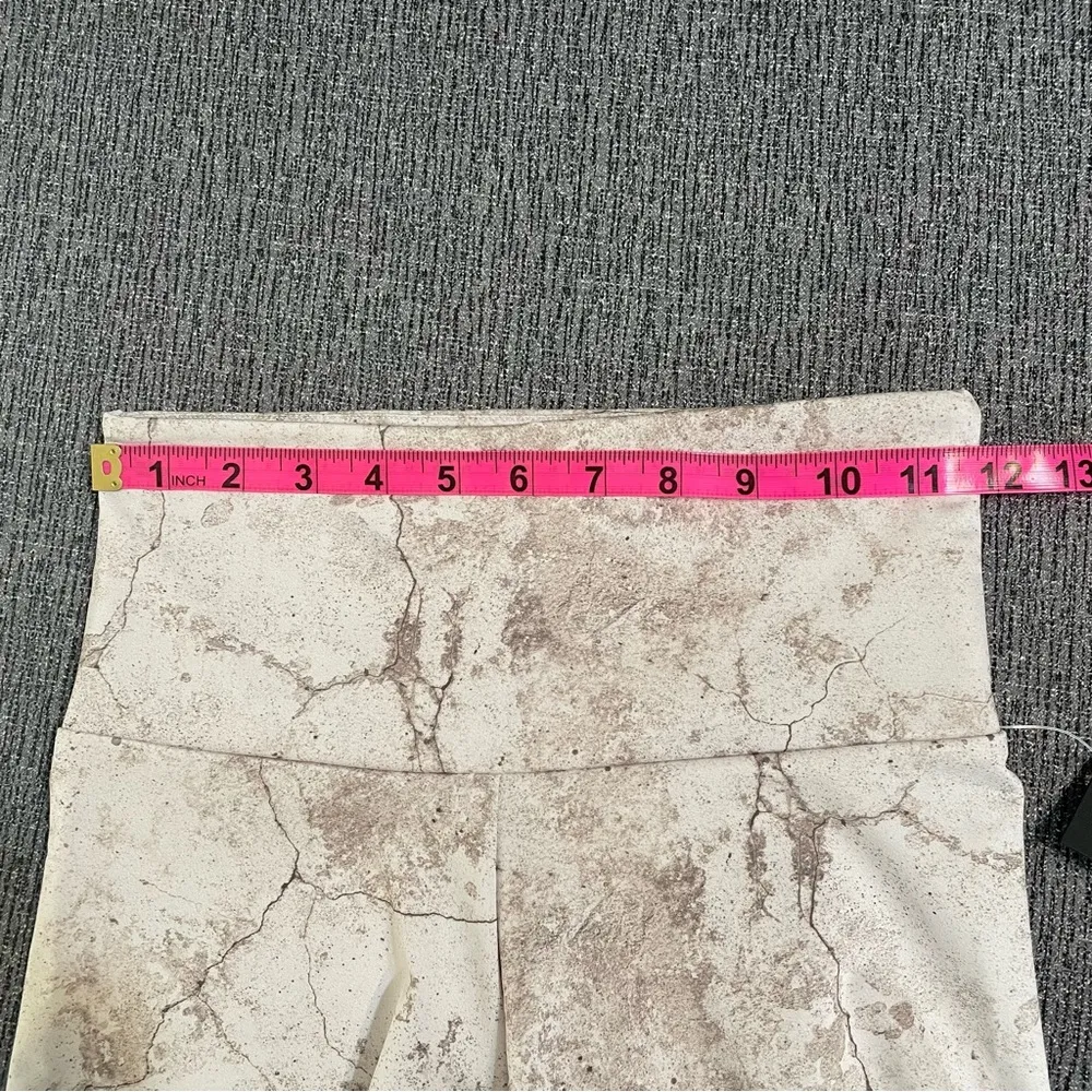 Onzie High Rise Mini Bike Shorts - Image 13