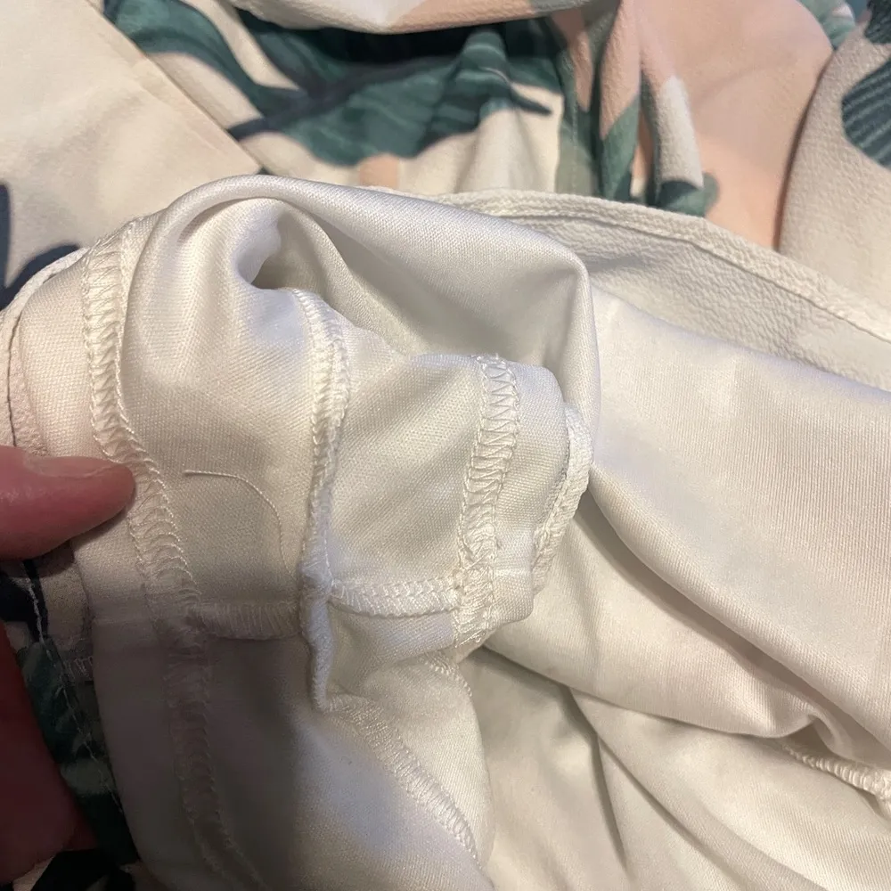 L’atiste Strapless Floral Palm Tree Leaves Romper With Pockets Size Large Beach - Image 11