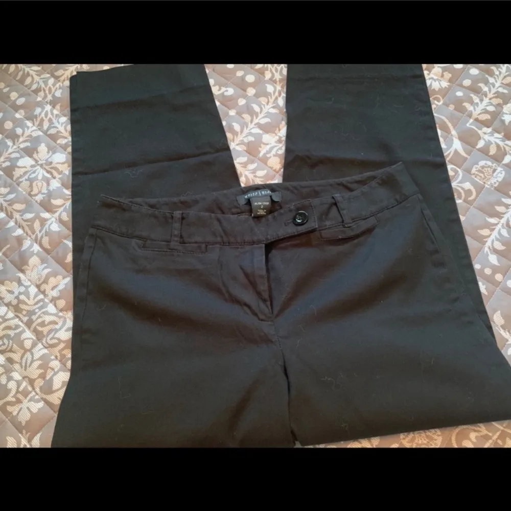 White House | Black Market WHBM Black crop pants - Image 2