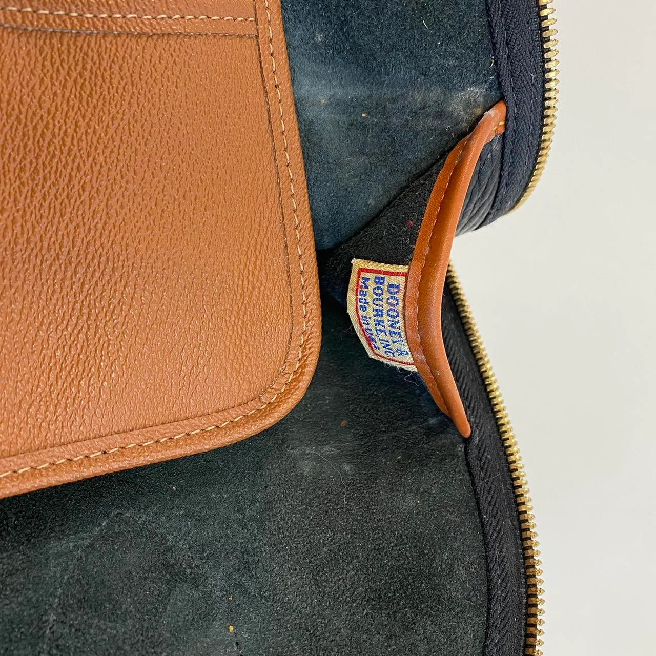 Dooney & Bourke  Vintage Leather Purse - Image 8