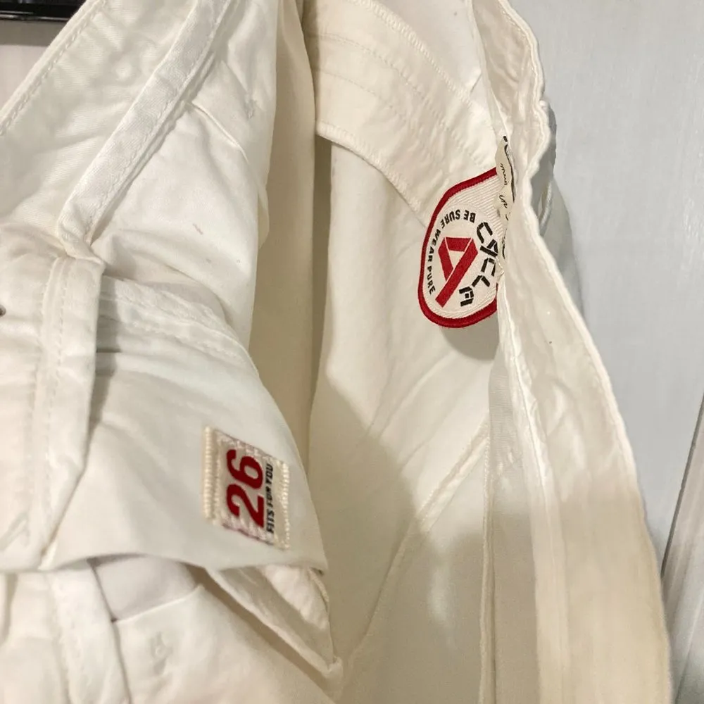 Cycle women's 26 beige splatter painted pleated ankle crop casual pants 28x26 - Image 8