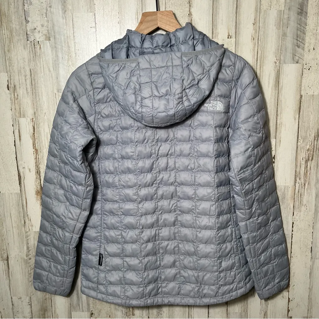 The North Face Women's Gray Blue Puffer Zip Jacket Womens Size Small - Image 4