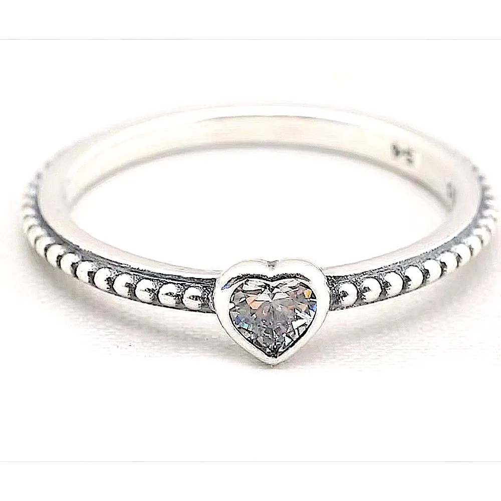 NEW‎ Women's Milgrain 925 Sterling Silver Diamond Simulant Heart Ring Size, 6 - Image 2