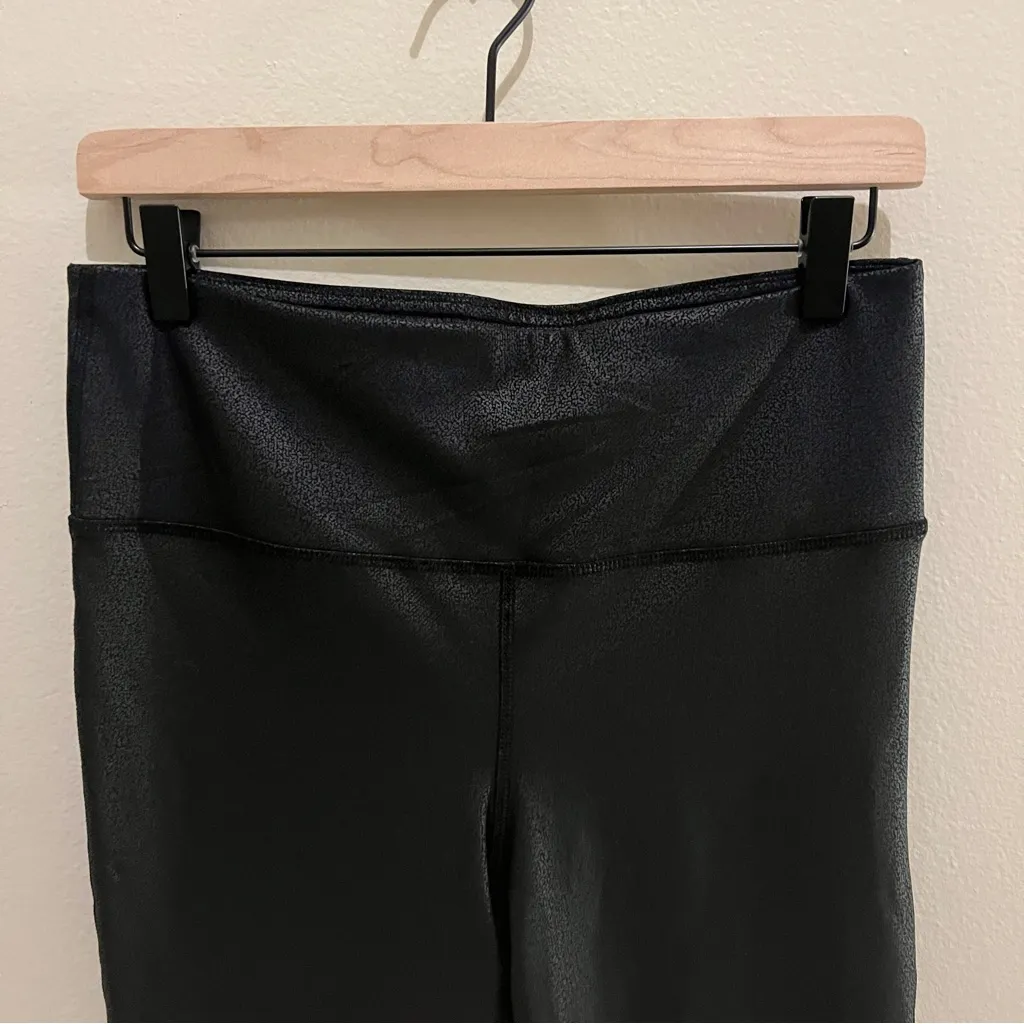 Mono B Foil High Waist Leggings APH6119 Moisture Wicking 4‎ Way Stretch Size L Black Size L - Image 3