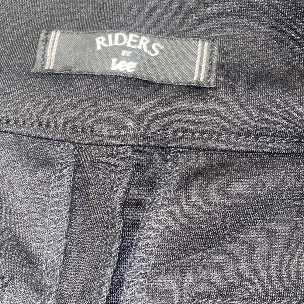 Riders by Lee Black Pants Women’s 12 Petite - Image 6