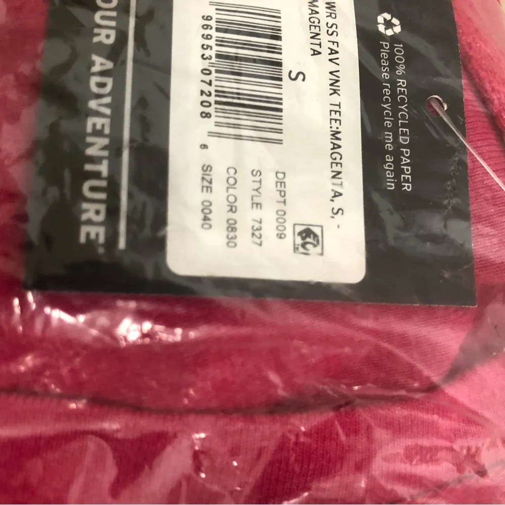 Eddie Bauer Magenta vneck Tee short sleeved size small - Image 7