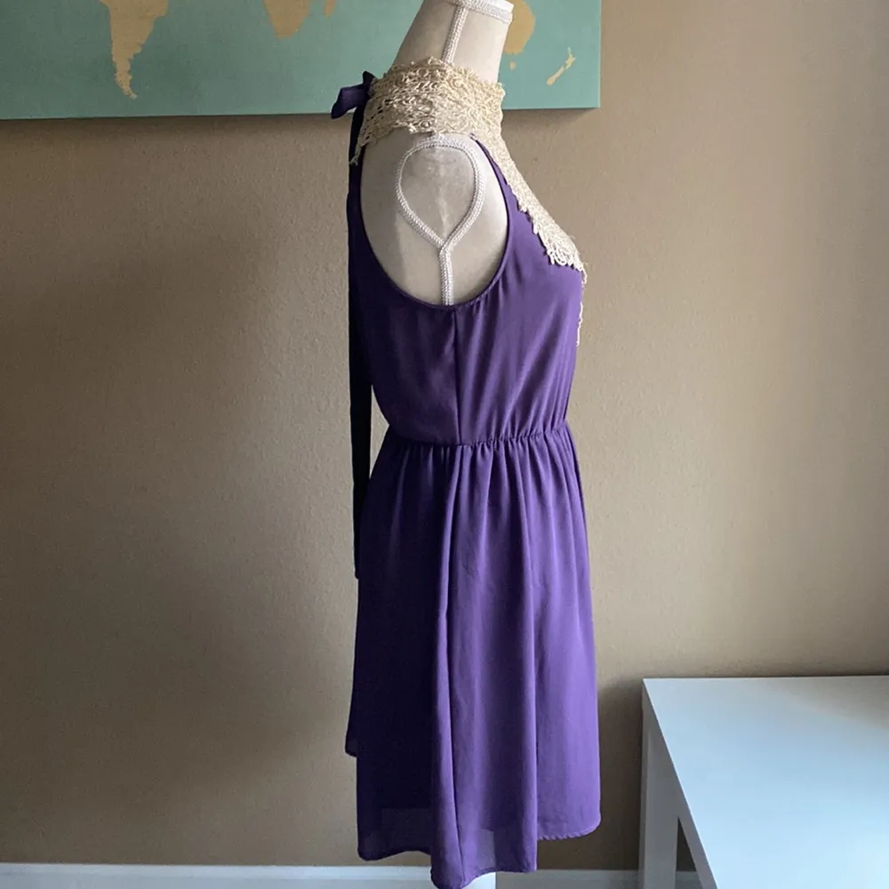 Gorgeous unique dress with gold crochet high neck detail Size M - Image 7