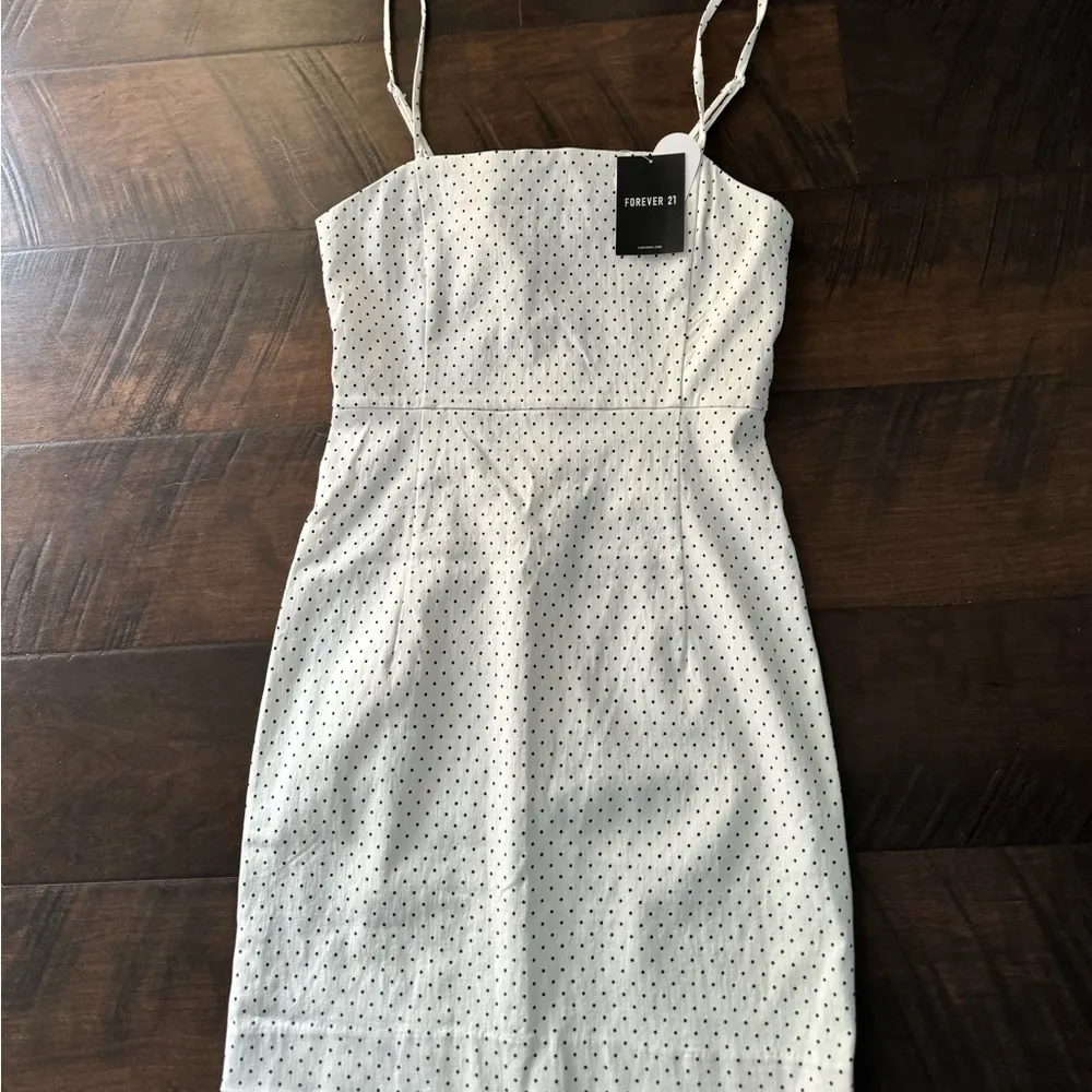 3/$20 Forever 21 Dress NWT - Image 9