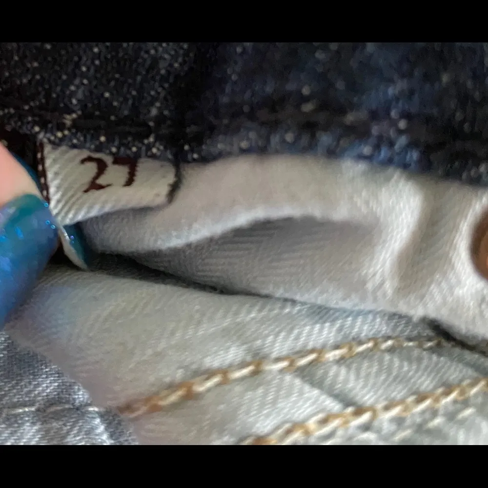 7 For All Mankind A Pocket Flare Jeans Size 27 - Image 10