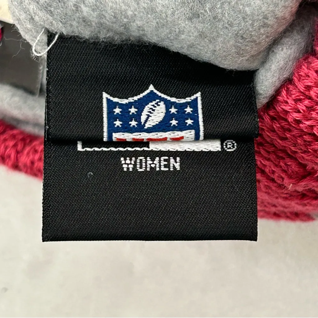 Tampa Bay Bucs NFL New Era Breast Cancer Awareness Knit Beanie Hat Cap Women’s Gray - Image 8