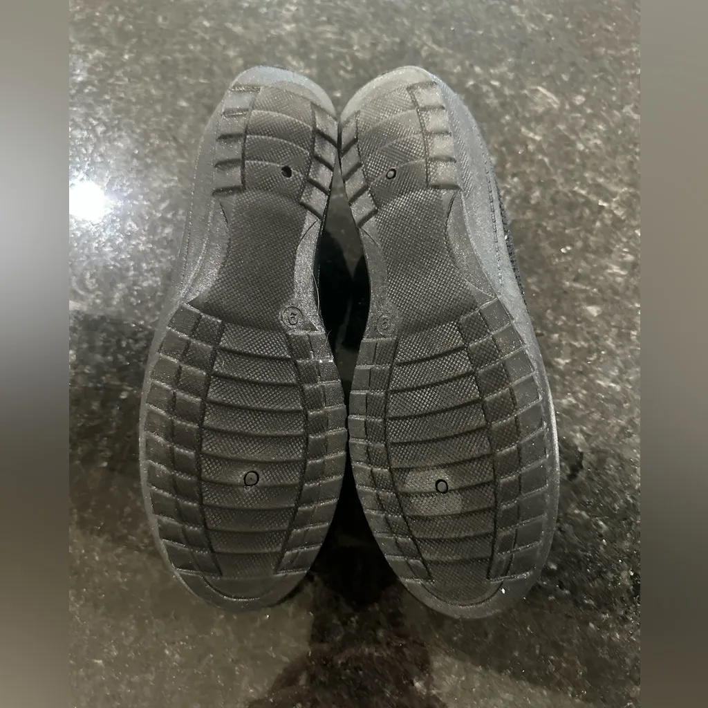 Tommy Bahama Black slip on wedge Women's Shoes EUC Sz 9 comfort preppy resort - Image 4