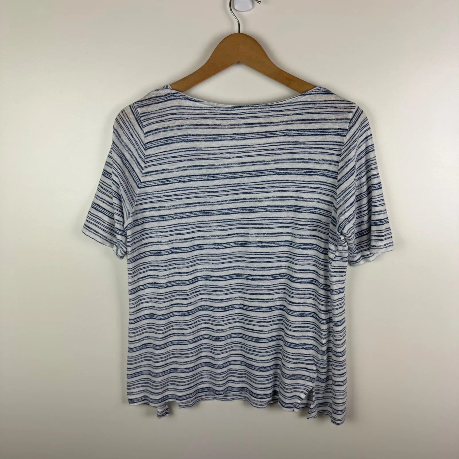 J Jill Love Linen Striped Tee Medium Blue V-Neck Short‎ Sleeve Coastal Beachy - Image 3