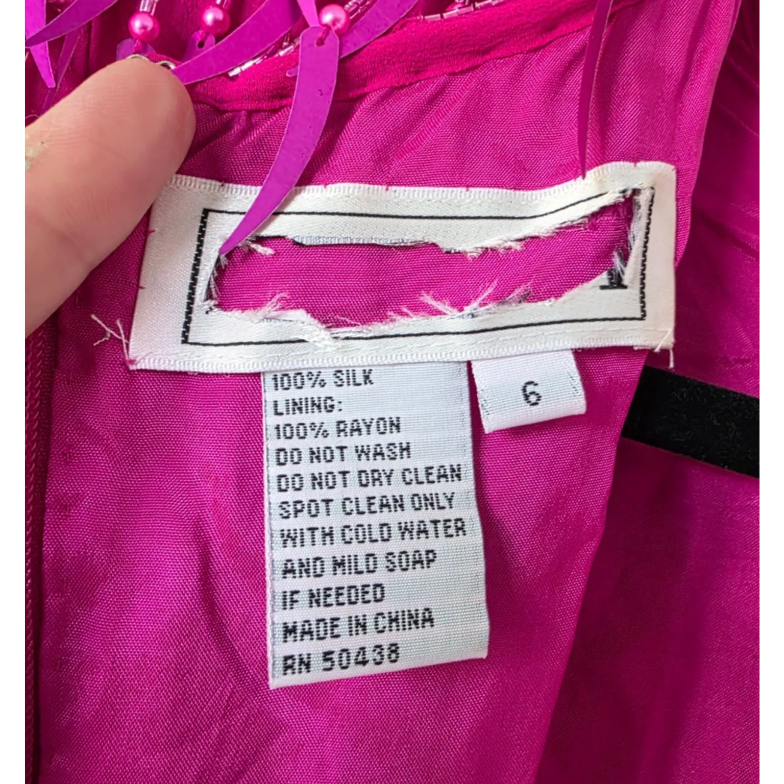 AJ Bari Silk Hot Pink Cattail Sequin Beaded Fringe Vintage Trophy Sheath Dress 6 - Image 4