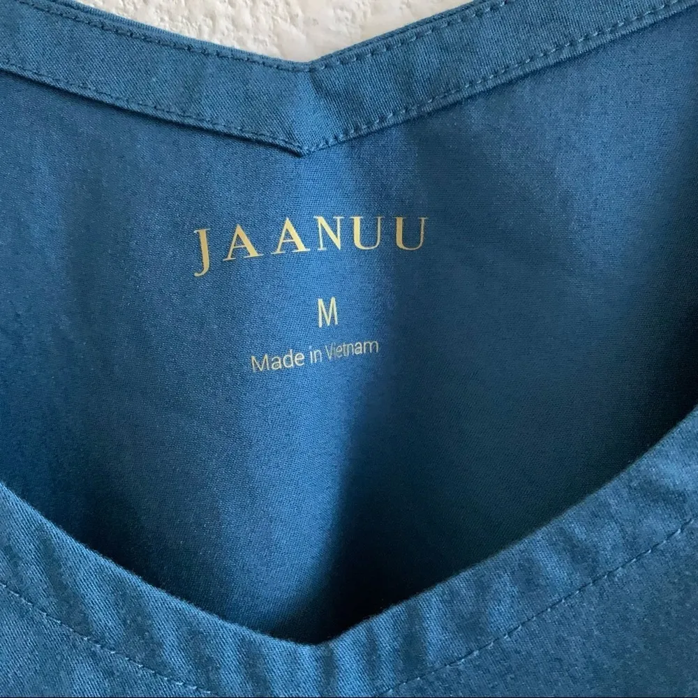 Jaanuu Scrubs Classic Top Medical Uniform Medium - Image 3