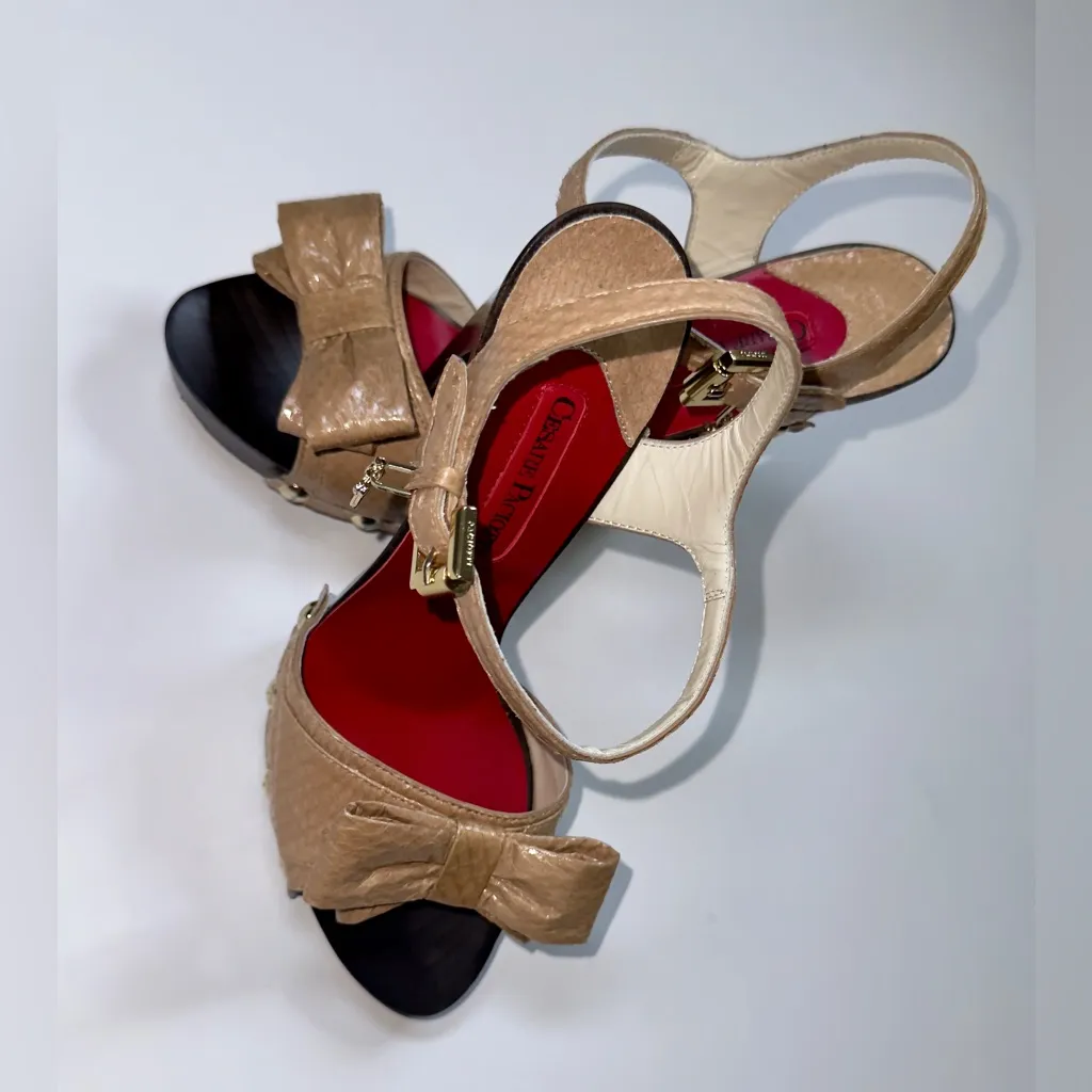 CESARE PACIOTTI Tan and Black Bow Heels 👠 Size 6 - Image 3