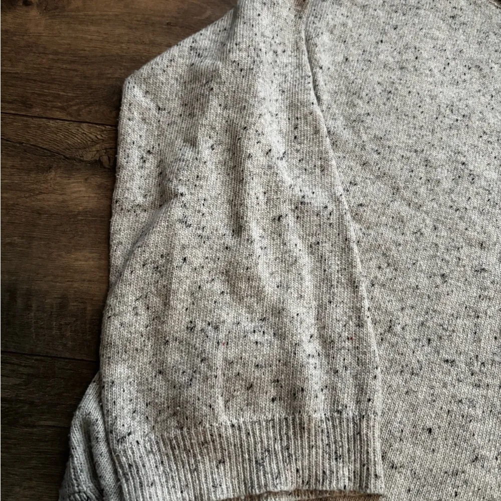 Promesa Light Gray Knit pocket Sweater size M - Image 4