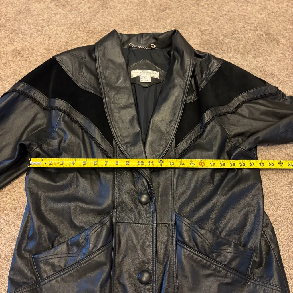 Vintage Maggie Lawrence Collection Women's Long Black Leather Jacket Size Medium - Image 5