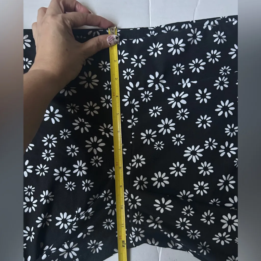 NoBo Black and white flower print flare leggings XL - Image 6