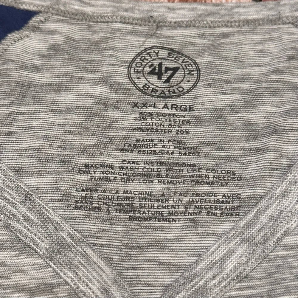 New York Giants Football Raglan Shirt XXL - Image 6