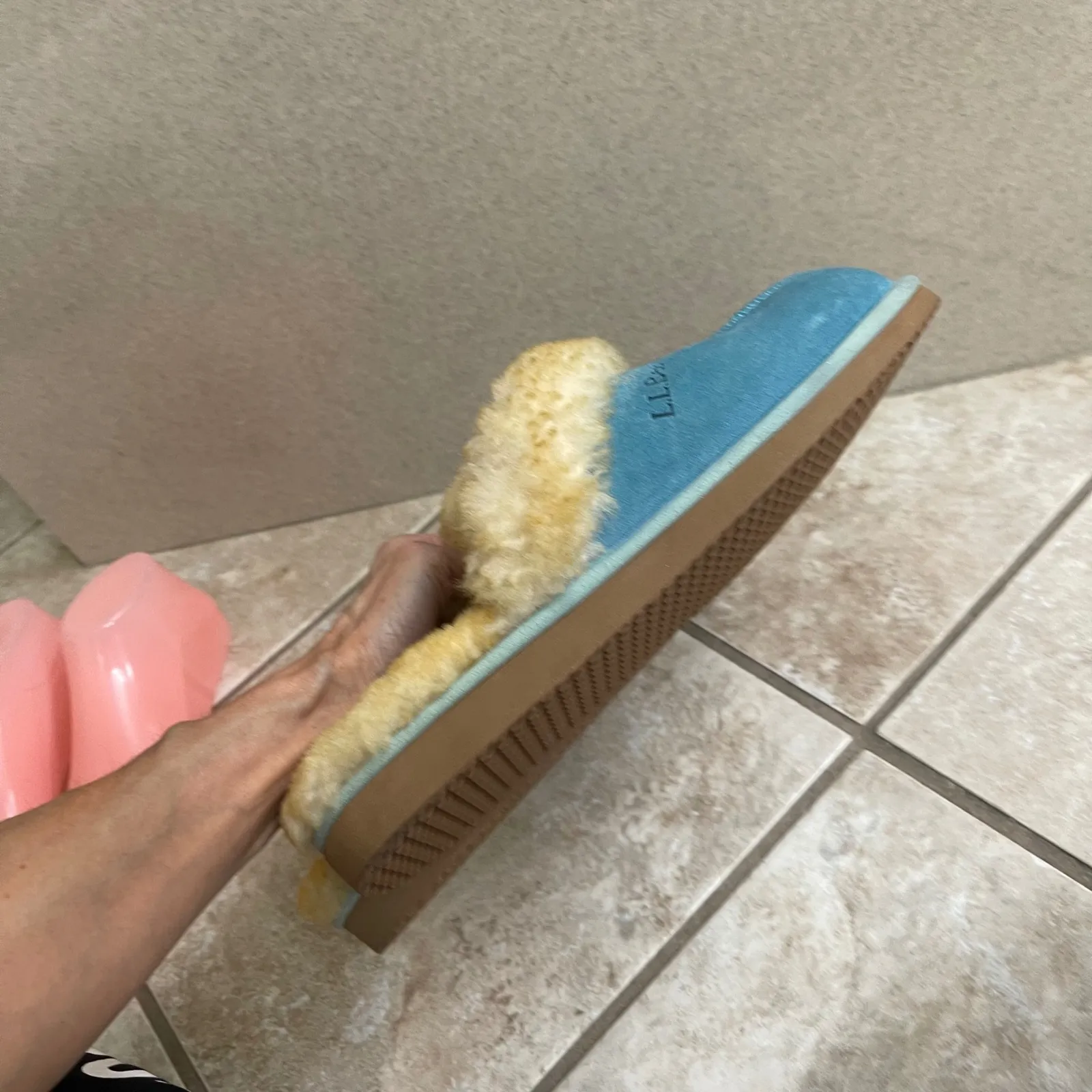 L.L. Bean Wicked Good Shearling Lined Slides Blue 10 Medium Slippes tried on EUC - Image 3