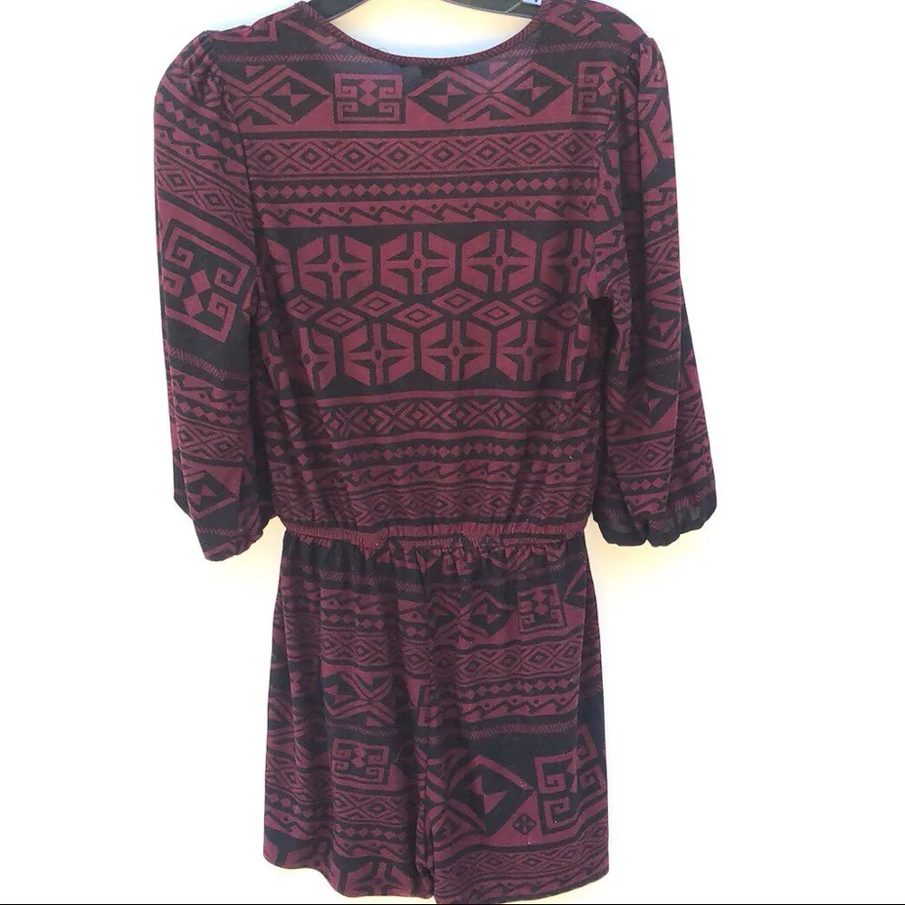 💜 Los Angeles 3/4 Sleeve Cross front Romper - Image 2